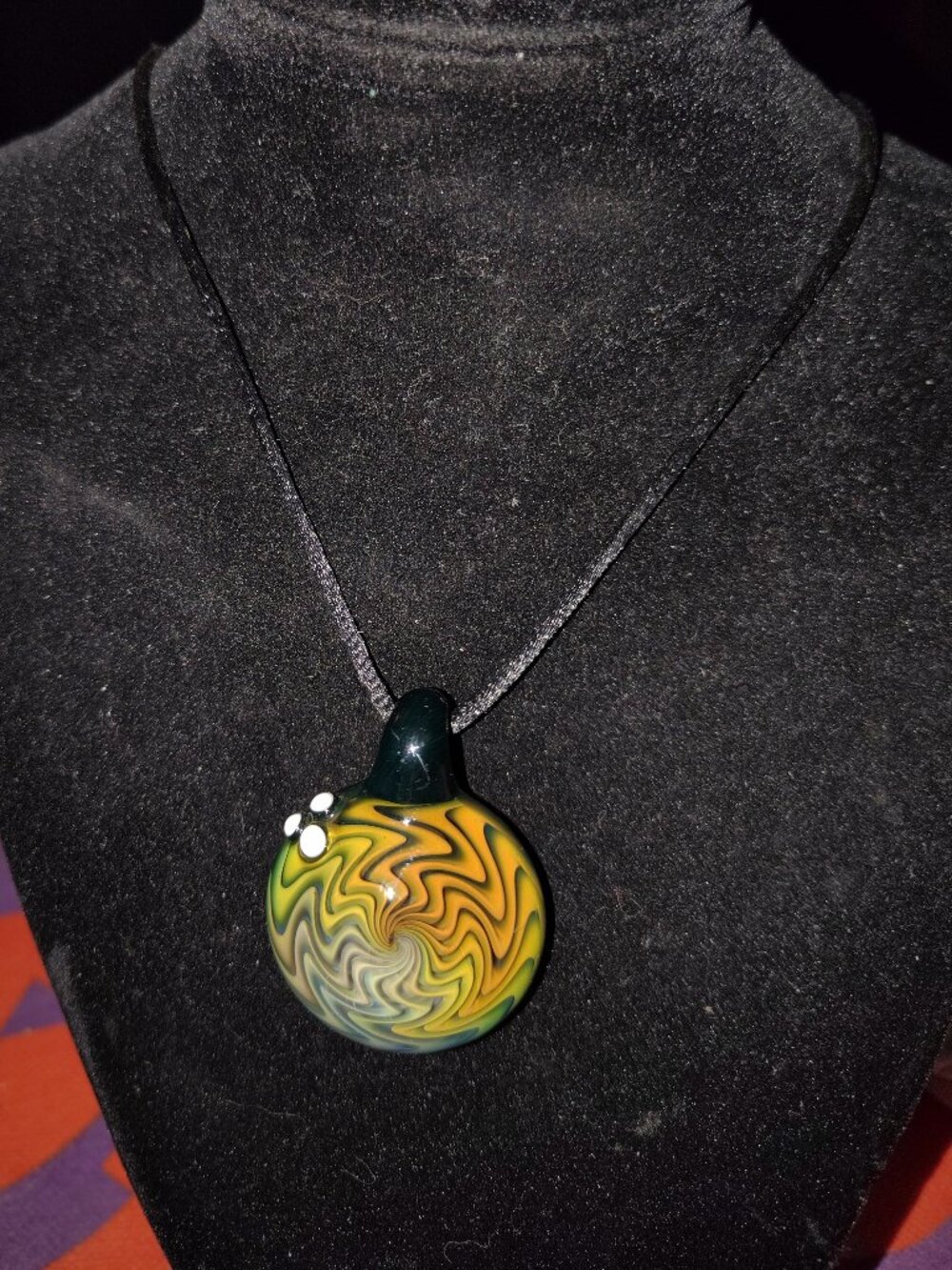 Ladies Glass necklace